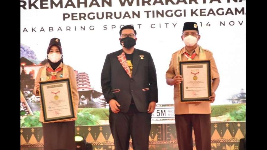 Rekor MURI Pantun Moderasi Beragama Terbanyak di dunia. (Foto: Kemenag)