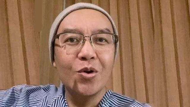 Ari Lasso kehilangan rambut gondrongnya, usai tiga kali menjalani kemoterapi kanker limfoma. (Foto: Instagram @ari_lasso)