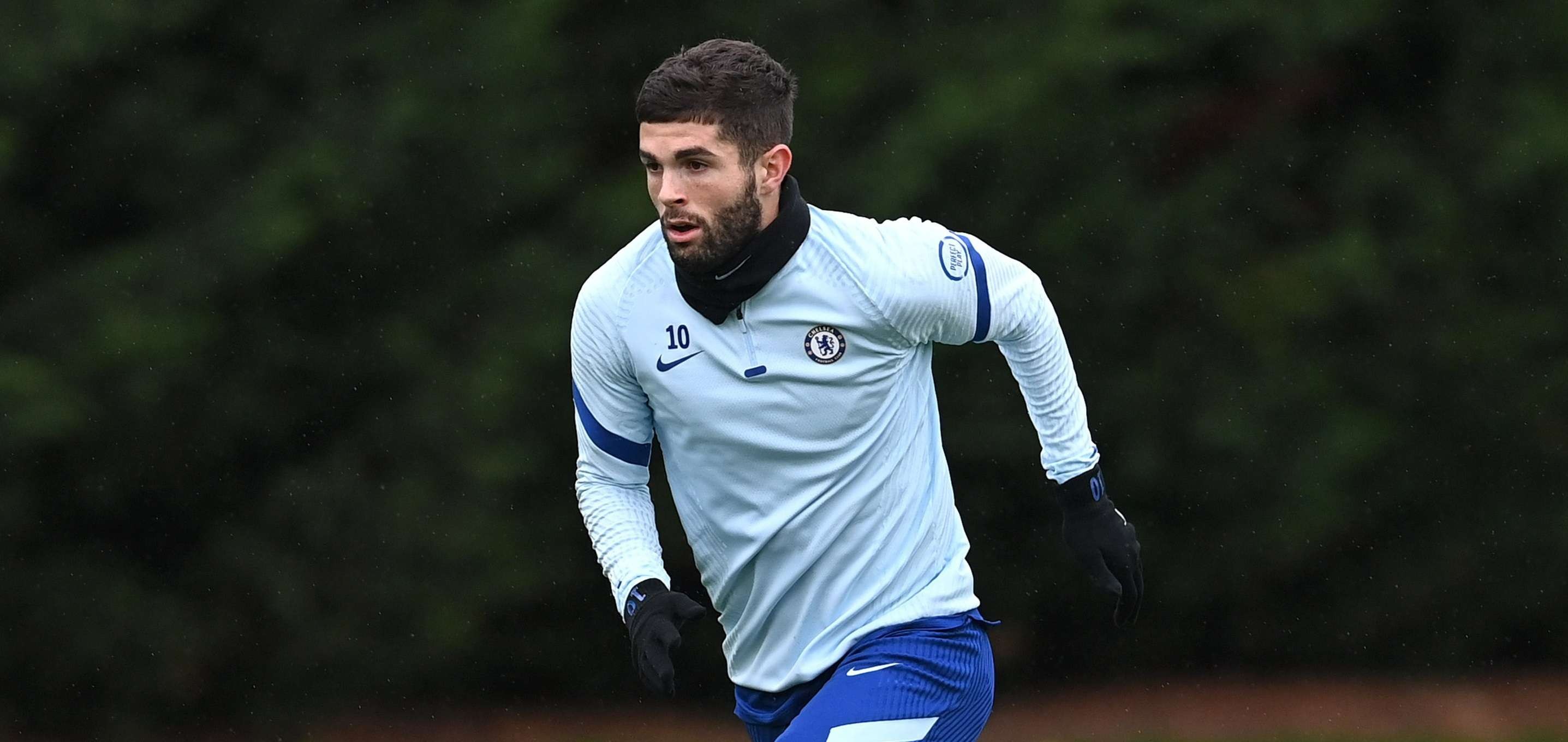 Christian Pulisic saat mengikuti latihan bersama skuad Chelsea lainnya. (Foto: Twitter/@ChelseaFC)