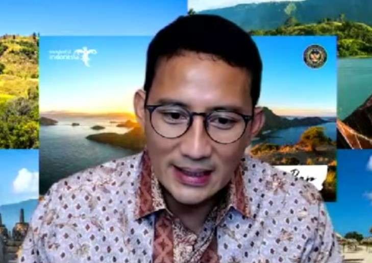 Menparekraf Sandiaga sebut 3G sebagai Kunci Industri Digital Nasional. (Foto: Dok Unair)