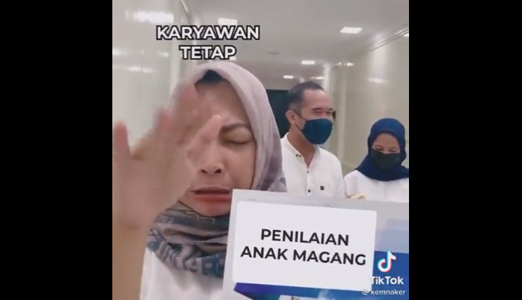 Video berisi anak magang dan karyawan tetap dari akun Tiktok Kementerian Tenagakerja (Kemenaker) sedang jadi sorotan. (Foto: Tangkapan layar/Twi)