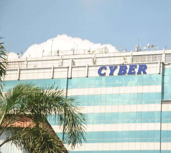 Gedung Cyber di Jalan Kuningan Barat Raya No.8, RT.1/RW.3, Kuningan Barat, Kecamatan Mampang Prapatan, Kota Jakarta Selatan. (Foto: Istimewa)