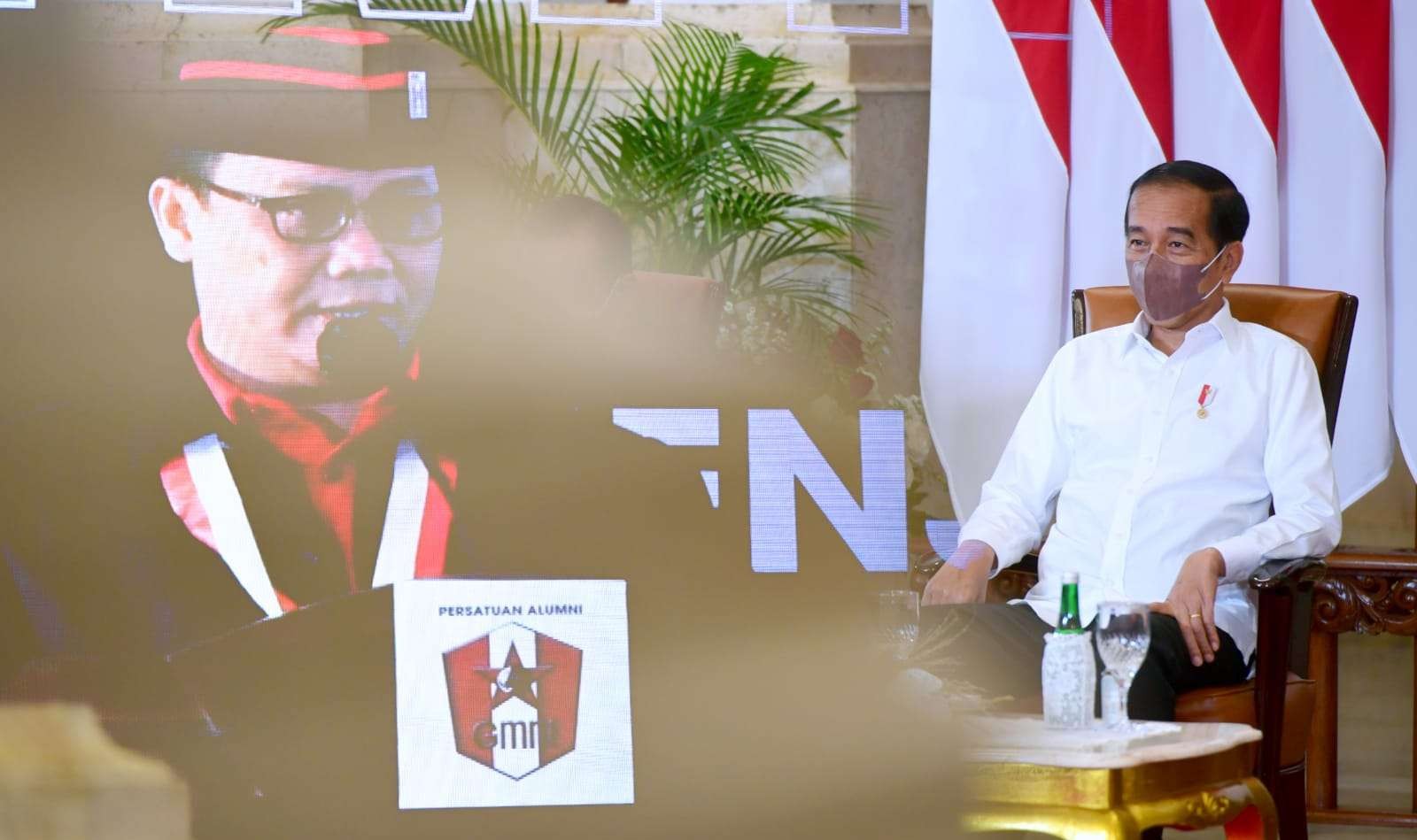 Presiden Jokowi membuka Kongres IV Persatuan Alumni GMN (Foto: Setpres)I