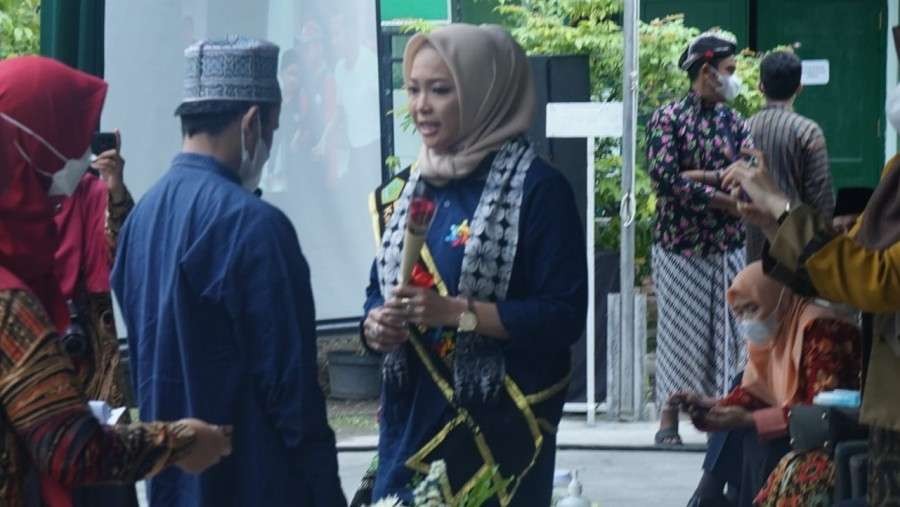 Bunda Inklusi Kemenag sekaligus Penasihat DWP Kemenag RI Eny Retno Yaqut di MAN 2 Sleman, Provinsi DI Yogyakarta, Jumat 3 Desember 2021. (Foto-foto: Kemenag)