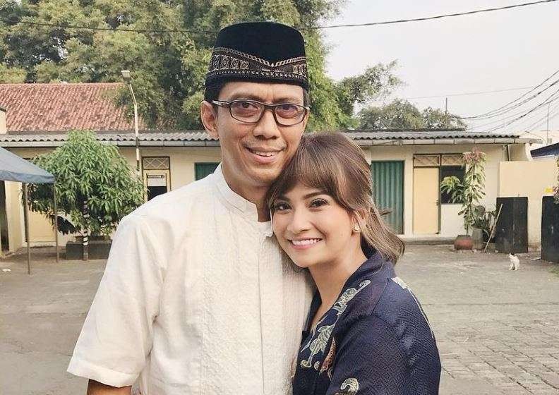 Foto kenangan Vanessa Angel bersama ayahnya, Doddy Sudrajat. (Foto: Instagram)