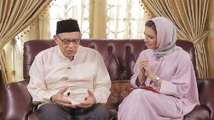 Prof M Quraish Shihab bersama putrinya, Najwa Shihab. (Foto: Istimewa)