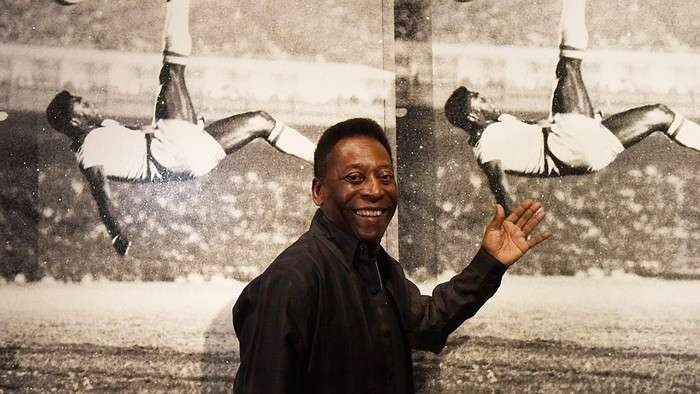 Legenda sepak bola Brasil, Pele. Menjalani operasi pengangkatan tumor usus besar pada September 2021. Kini, ia menjalani kemoterapi. (Foto: Istimewa)