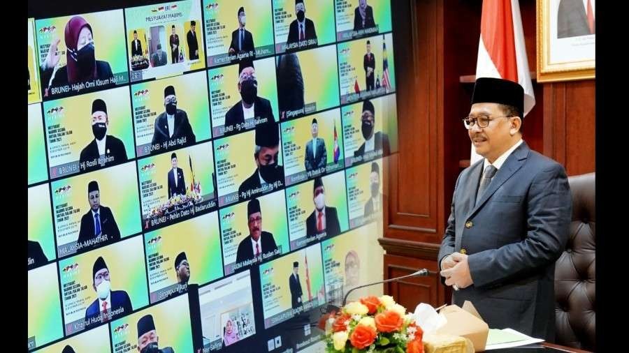 Wakil Menteri Agama Zainut Tauhid menghadiri pertemuan Menteri Agama MABIMS 2021. (Foto: Kemenang)