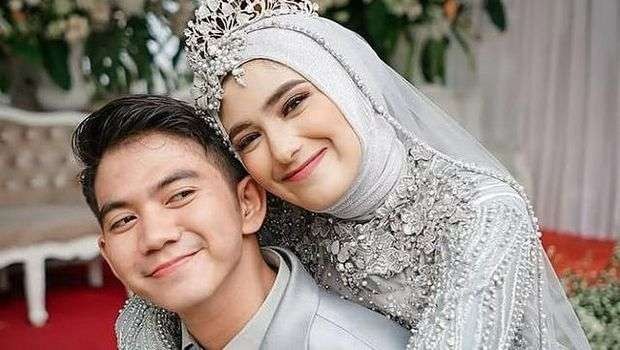 Foto kenangan pernikahan Rizki DA dan Nadya Mustika Rahayu. (Foto: Instagram)