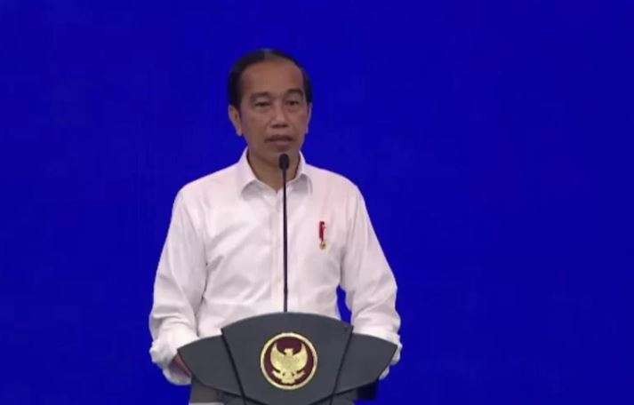 Tangkapan layar Presiden RI Joko Widodo saat memberikan arahan dalam acara Peresmian Gerakan Akselerasi Generasi Digital di Jakarta, Rabu 15 Desember 2021. Foto: (Antara/Rangga Pandu Asmara Jingga)