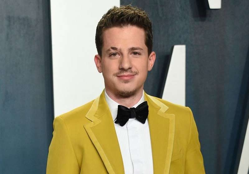 Musisi Charlie Puth mengabarkan dirinya positif Covid-19. (Foto: Istimewa)