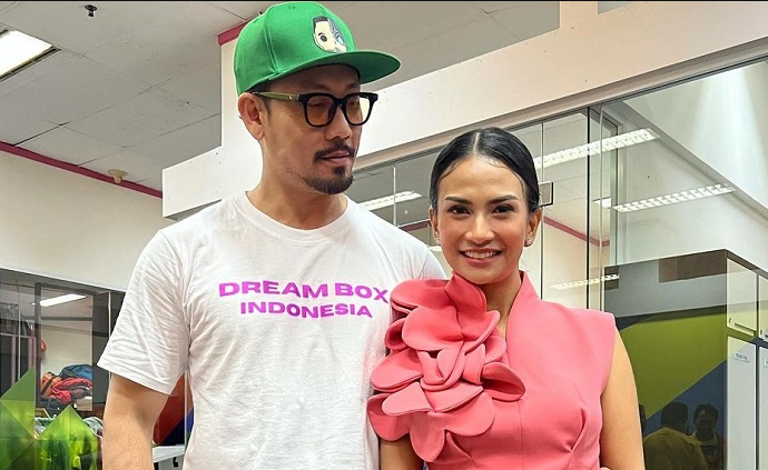 Denny Sumargo bersama mendiang Vanessa Angel. (Foto: Instagram)