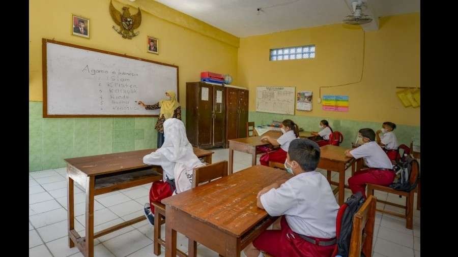 Foto karya Ence Abdurokhim, Juara 1 Lomba Foto Bercerita Moderasi Beragama. (Foto: Kemenag)