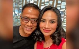 Vanessa Angel bersama sang ayah, Doddy Sudrajat. (Foto: Instagram)