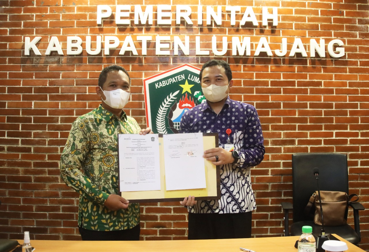 MoU kerjasama antara Lumajang dan Icon Plus. (Foto: Kominfo Lumajang)