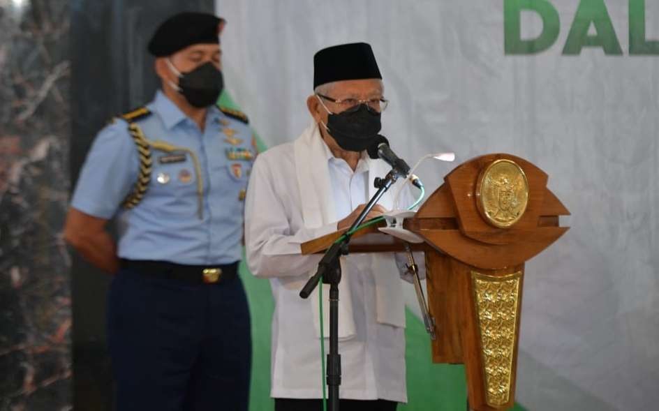 Wapres Ma'ruf Amin menyampaikan orasI ilmiah di. STAIS  Syaichona Moh. Cholil Bangkalan, Jawa Timur, Kamis 13 Januari 2022. (Foto: BPMI Setwapres)