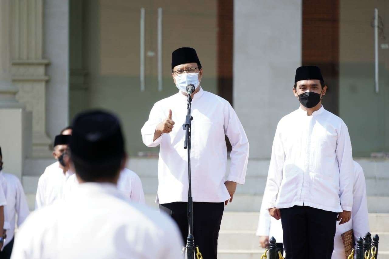 Walikota Pasuruan Saifullah Yusuf (Gus Ipul) mulai menata Seluruh tenaga kerja kontrak. Mereka akan disesuaikan dengan bidang pekerjaan sesuai spesifikasi keahliannya. (Foto: Ist)