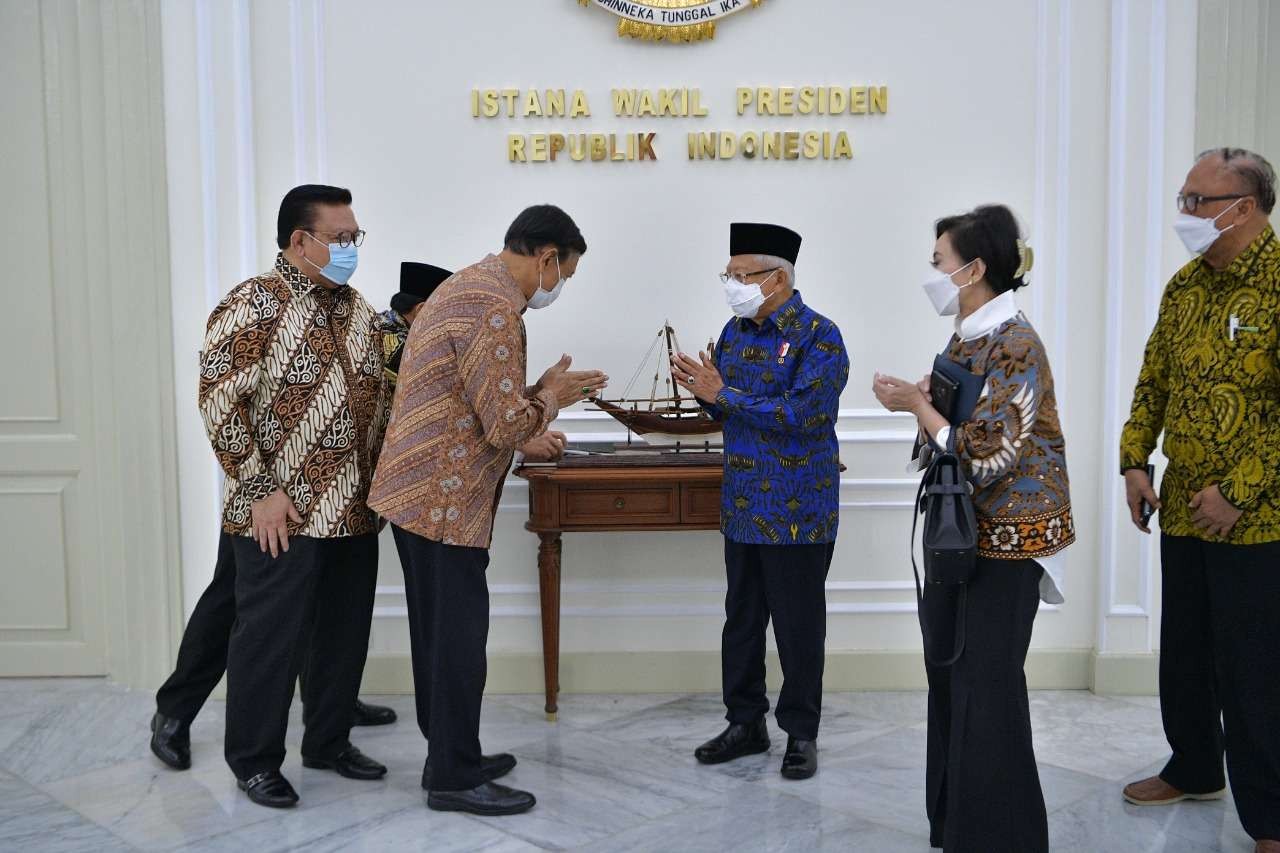 Ketua dan Anggota Watimpres bertemu Wapres Ma'ruf Amin ( foto: Setwapres)