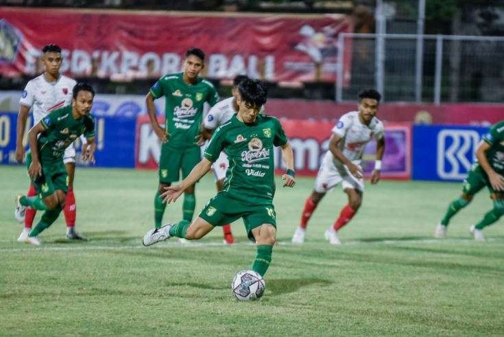 Aksi skuad Persebaya Surabaya di lapangan. (Foto: persebaya.id)