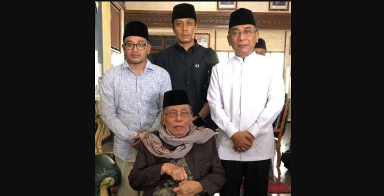 Gus Salam dan Gus Kautsar bersama KH Yahya Cholil Staqut dan KH Nurul Huda Djazuli. (Foto: Istimewa)