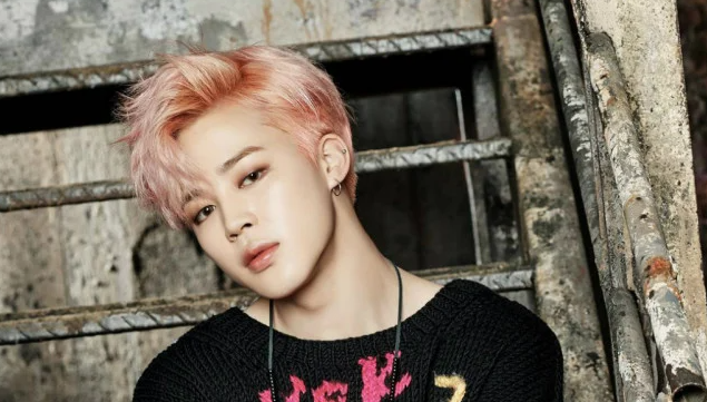 Jimin BTS masih menjalani masa pemulihan di rumah sakit usai operasi usus buntu dan terkonfirmasi positif Covid-19. (Foto: Istimewa)