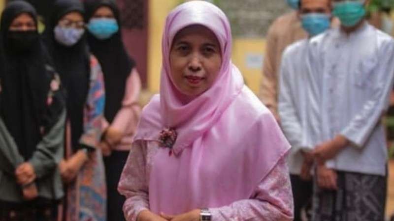 Ny Hj Badriyah Fayumi, ulama perempuan yang konsen masalah feminisme. (Foto: Istimewa)