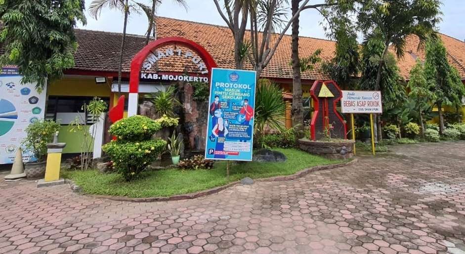 SMAN 1 Puri Mojokerto. (Foto: Deni Lukmantara/Ngopibareng.id)