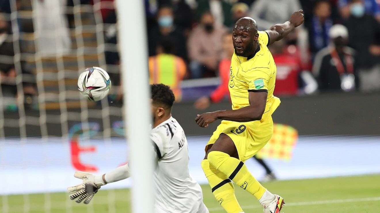 Romelu Lukaku memecah kebuntuan dengan menceploskan satu gol ke gawang lawan saat babak semifinal Chelsea vs Al Hilal di Piala Dunia Antarklub, Kamis dini hari waktu Indonesia. (Foto: marca.com)