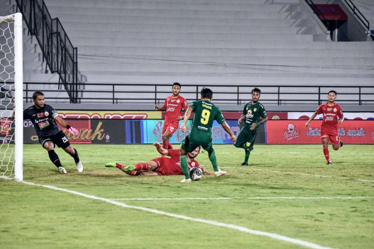 Persebaya vs Persija berakhir imbang 3-3. (Foto: Persebaya.id)