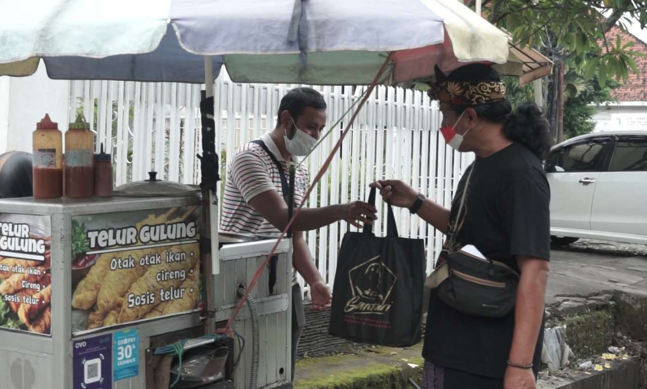 Salah satu aksi sosial Ganjar Nusantara Republik Indonesia (Gantari). (Foto: Istimewa)