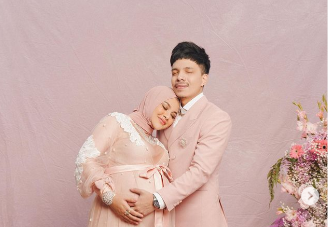 Pasangan Aurel Hermansyah dan Atta Halilintar (Foto: Instagram)