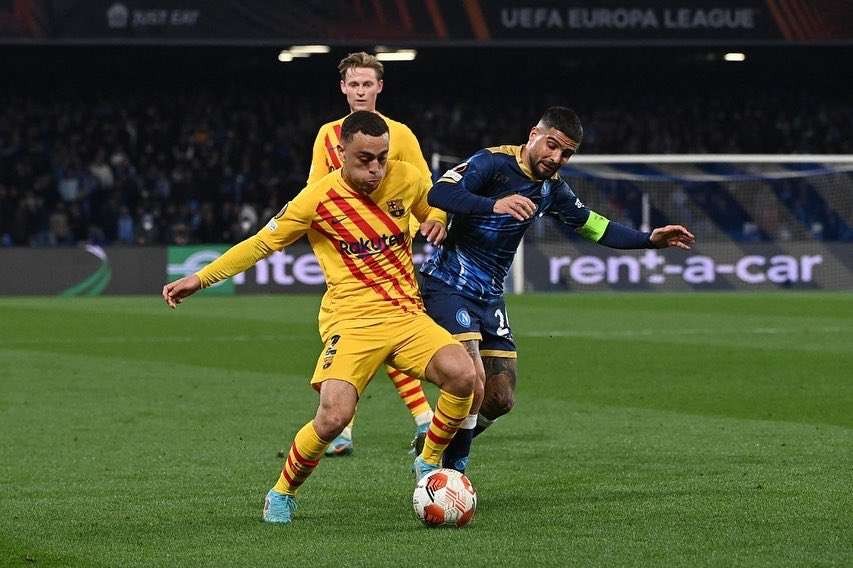 Barcelona berhasil tekuk Napoli untuk bisa lolos babak 16 besar Liga Europa. (Foto: Reuters)