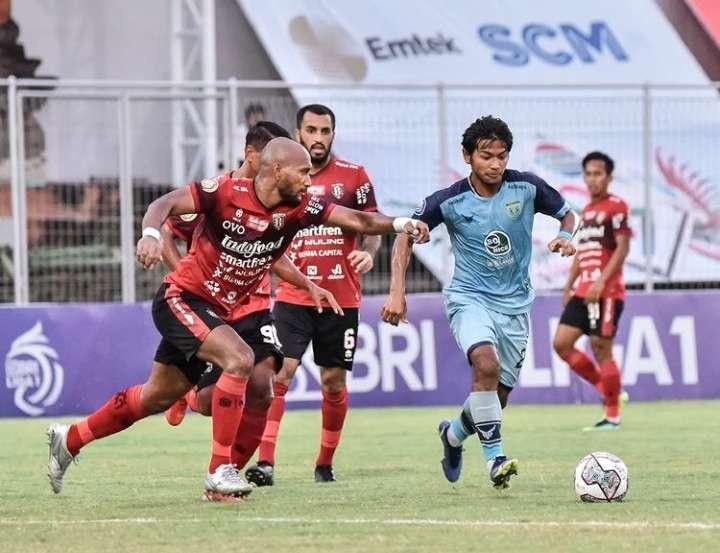 Persela Lamongan harus menelan pil pahit setekah dikalahkan Bali United. (Foto: Istimewa)