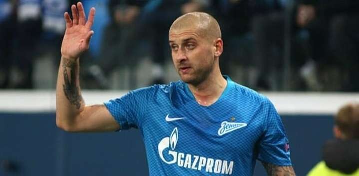 Nasib pemain Ukraina Yaroslav Rakitsky di Zenit St Petersburg kabur. (Foto: Instagram)