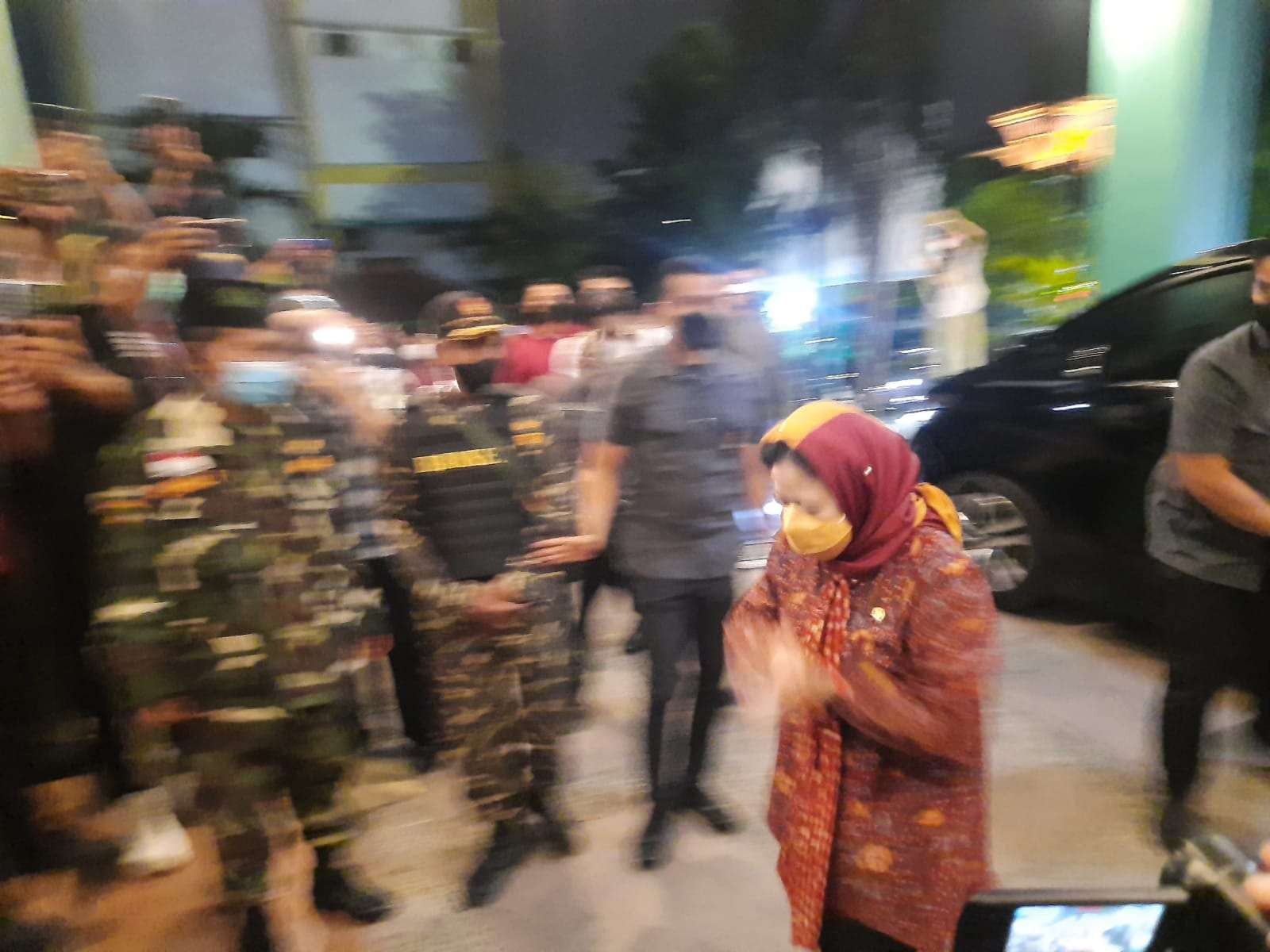 Puan Maharani sialturahmi ke Kantor PWNU Jatim. (Foto: Alief Sambogo/Ngopibareng.id)