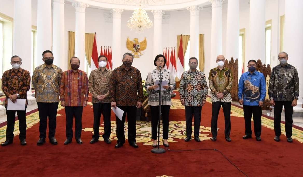 Pansel calon seleksi anggota Dewan Komisioner Otoritas Jasa Keuangan atau OJK. (Foto: Setpres)