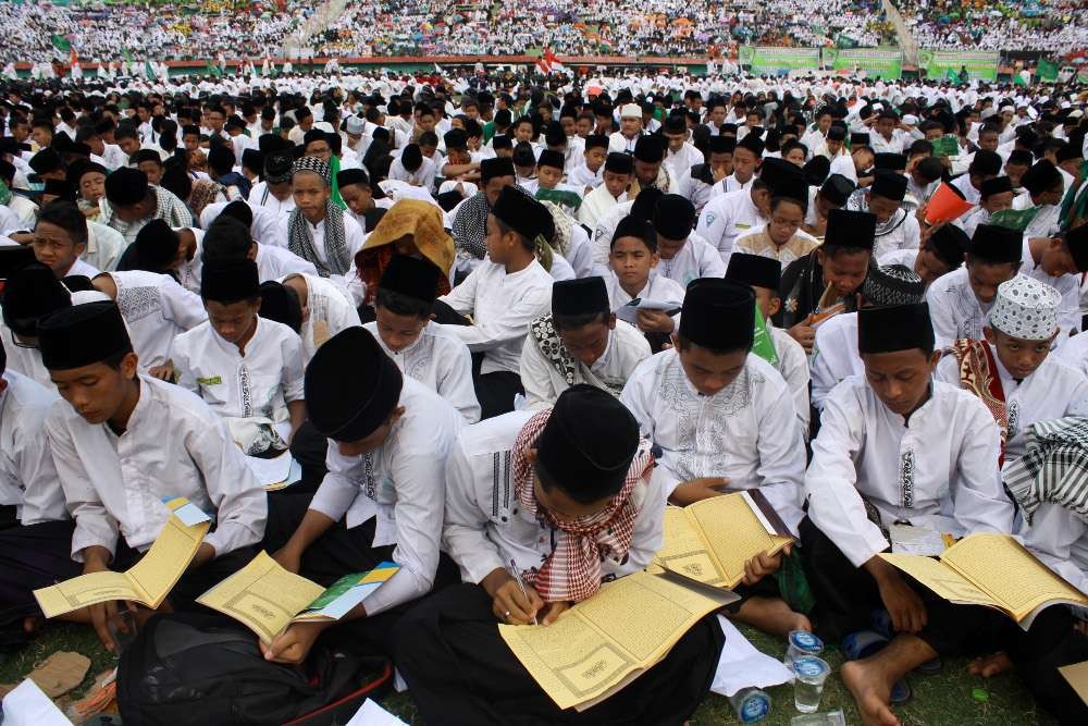 Para santri belajar di Pondok Pesantren. (Foto: Istimewa)