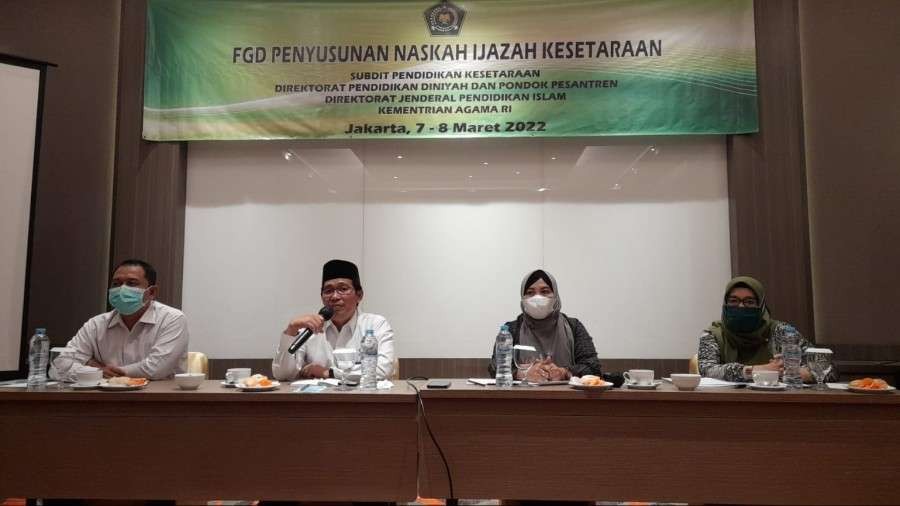 Workshop penyusun Naskah Ijazah Pendidikan Kesetaraan pada Pondok Pesantren Salafiyah. (Foto: Kemenag)