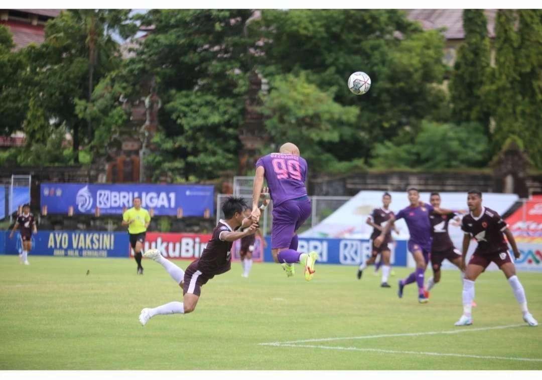 Fokus tiga pertandingan tersisa, Javier Roca belum pikirkan rekrutan pemain musim depan. (Foto: Istimewa)