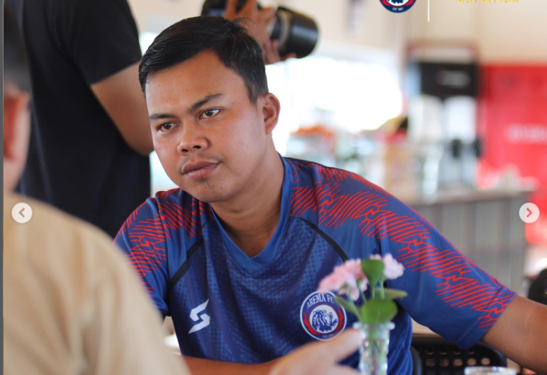 Pelatih Arema FC Women, Nanang Habibi punya kiat khusus menjaga skuad Ongis Kodew yang jumlahnya hanya 20 pemain, dalam kondisi stabil. (Foto: instagram)