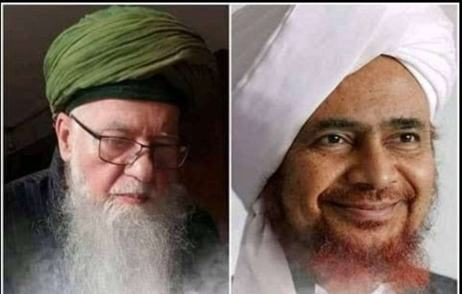 Para ulama pecinta Shalawat, Habib Umar bin Hafidz (kanan).