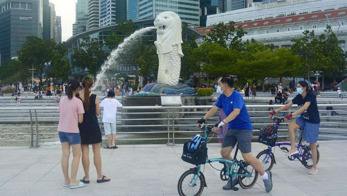 Aktivitas masyarakat di Singapura (Foto: Istimewa)