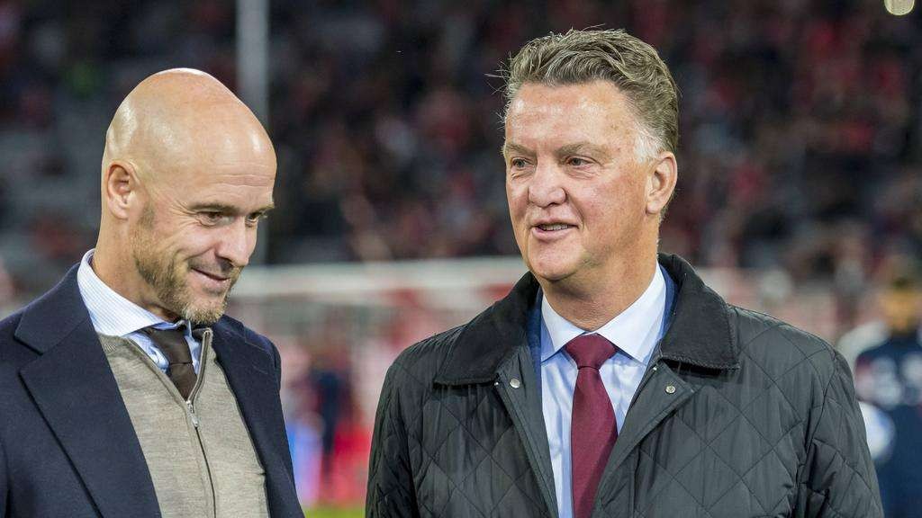 Erik ten Hag (kiri) dan Louis van Gaal (kanan)