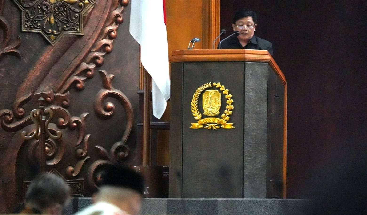 Jubir Pansus, Guntur Wahono, dalam penyampaian materi di DPRD Jatim, Surabaya, Jumat 1 April 2022. (Foto:  Istimewa)