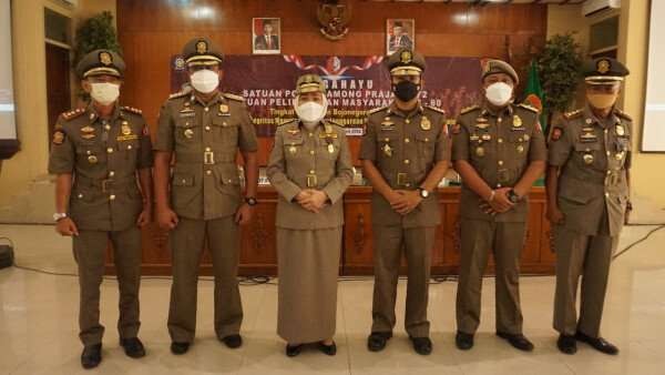 Bupati Bojonegoro Anna Mu'awanah meresmikan Aplikasi Partnermu oleh Satuan Polisi Pamongpraja Pemkab Bojonegoro Jumat 1 April 2022. (Foto: Dok. Satpol PP Bojonegoro/Ngopibareng.id)