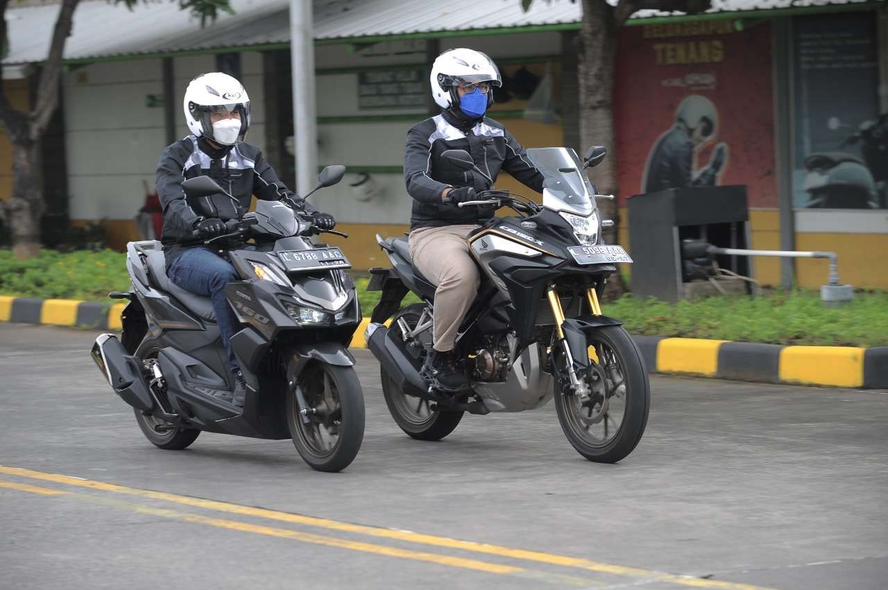 Cara Aman berkendara motor selama puasa Ramadan. (Foto: MPM Honda Jatim)