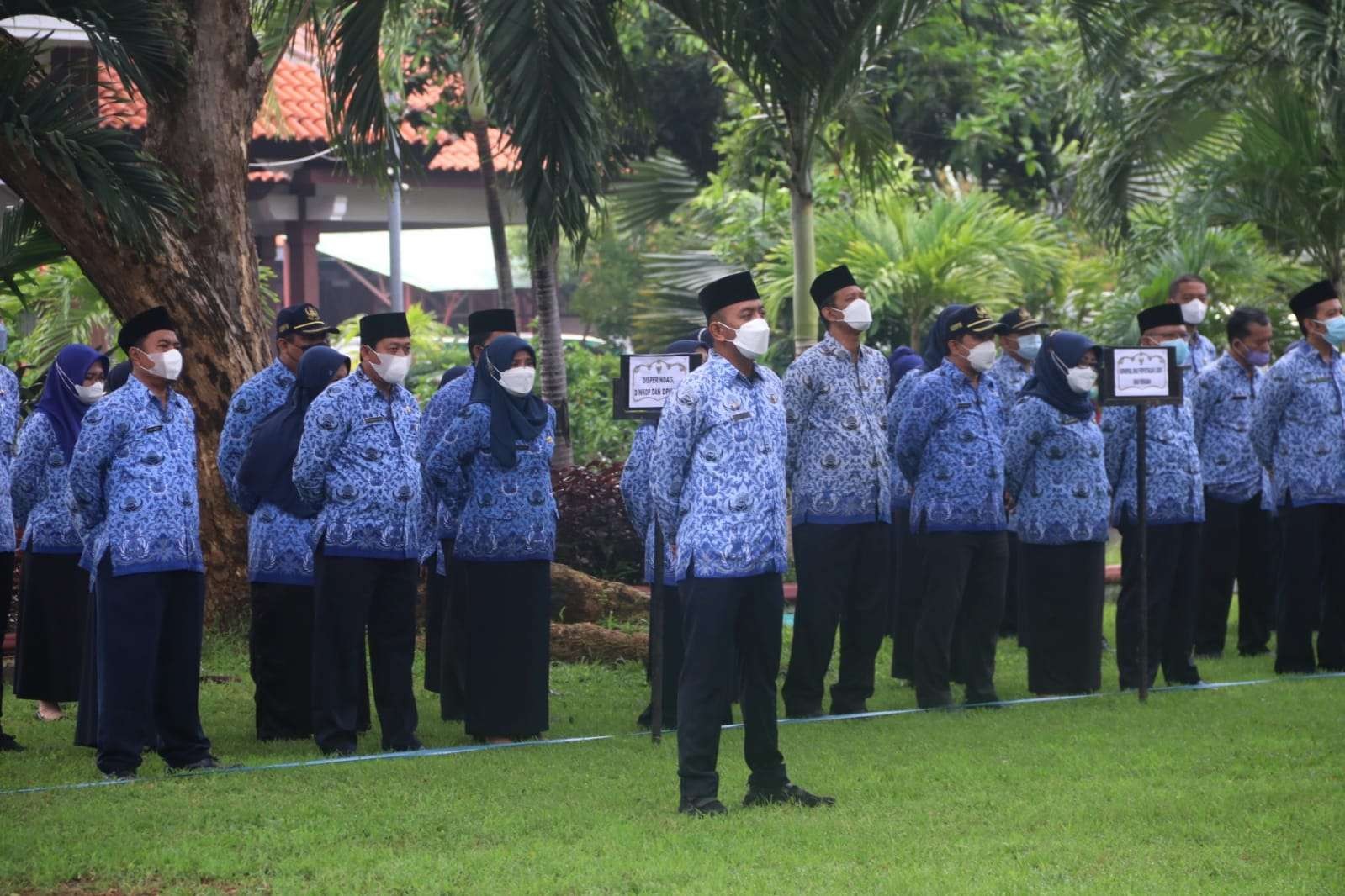 Pegawai Negeri Sipil (PNS) Pemkot Pasuruan bisa tersenyum karena TPP sudah bisa dicairkan. (Foto: Dok Pemkot Pasuruan)