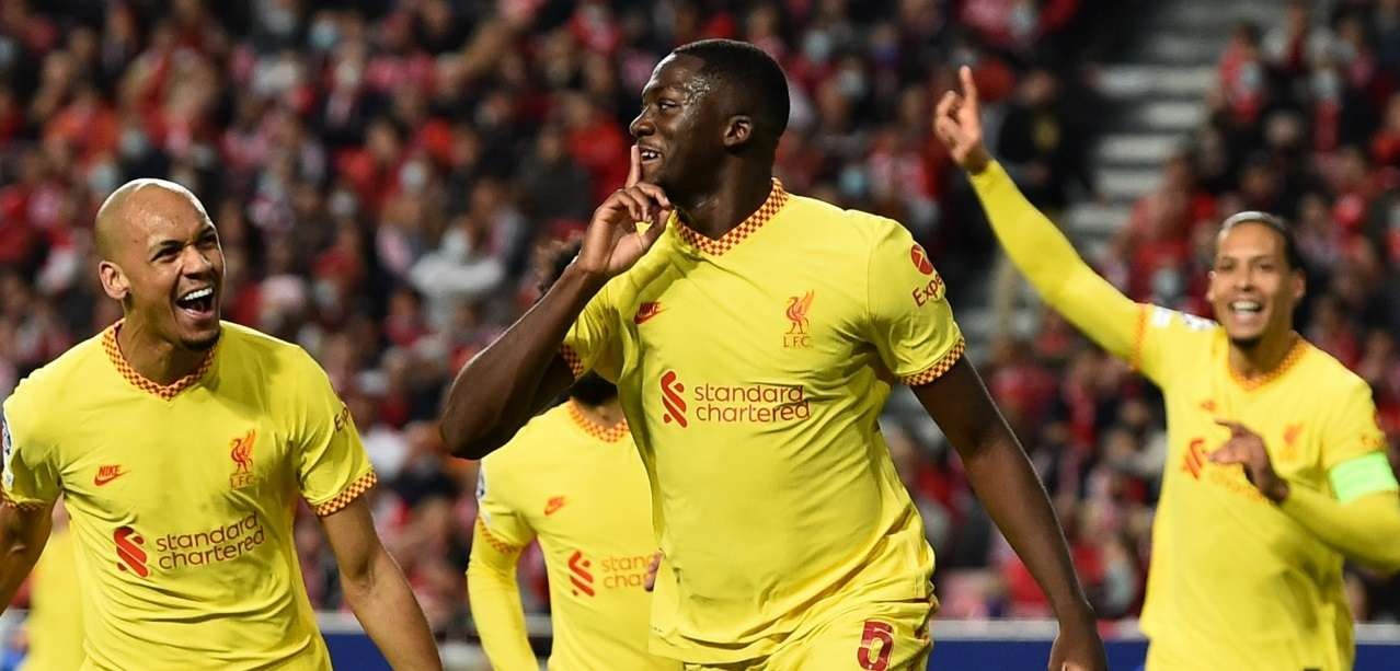 Ibrahima Konate mencetak gol pertama Liverpool ke gawang Benfica