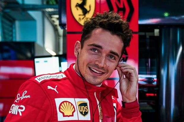 Charles Leclerc raih pol position di kualifikasi F1 GP Australia 2022. (Foto: Istimewa)