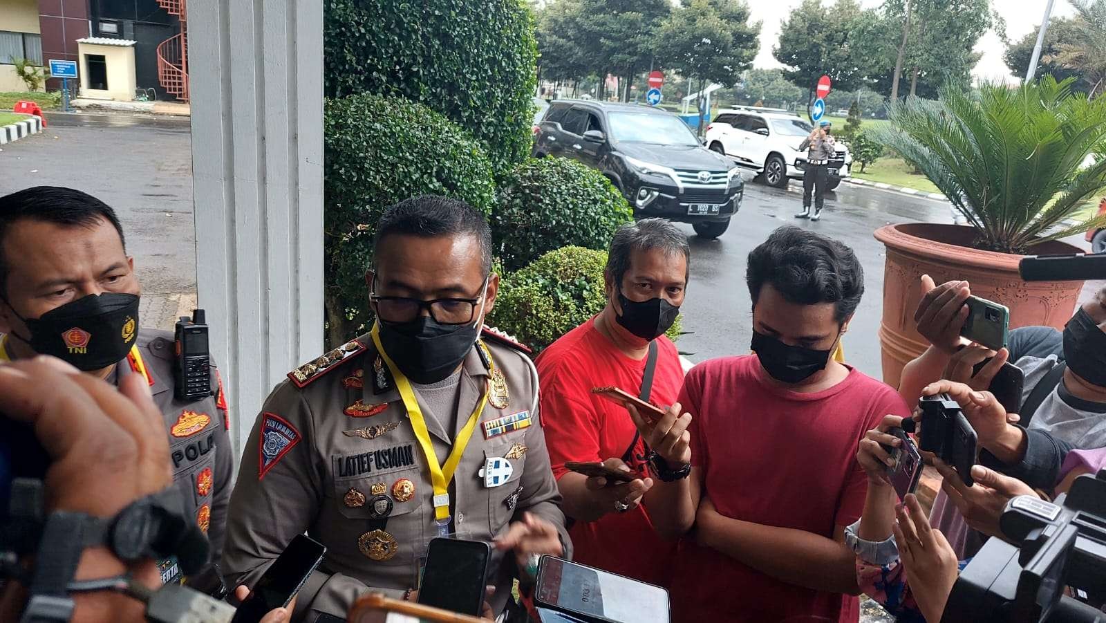 Dirlantas Polda Jatim, Kombes Pol Latief Usman. (Foto: Fariz Yarbo/Ngopibareng.id)